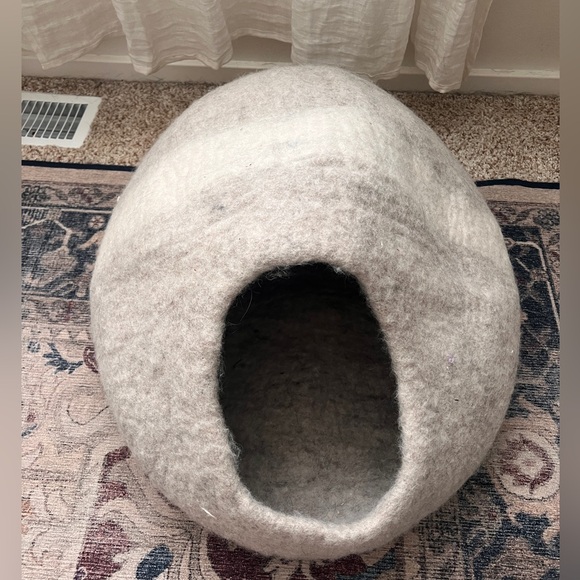 Mau Pets Cat Cave - Picture 4 of 4